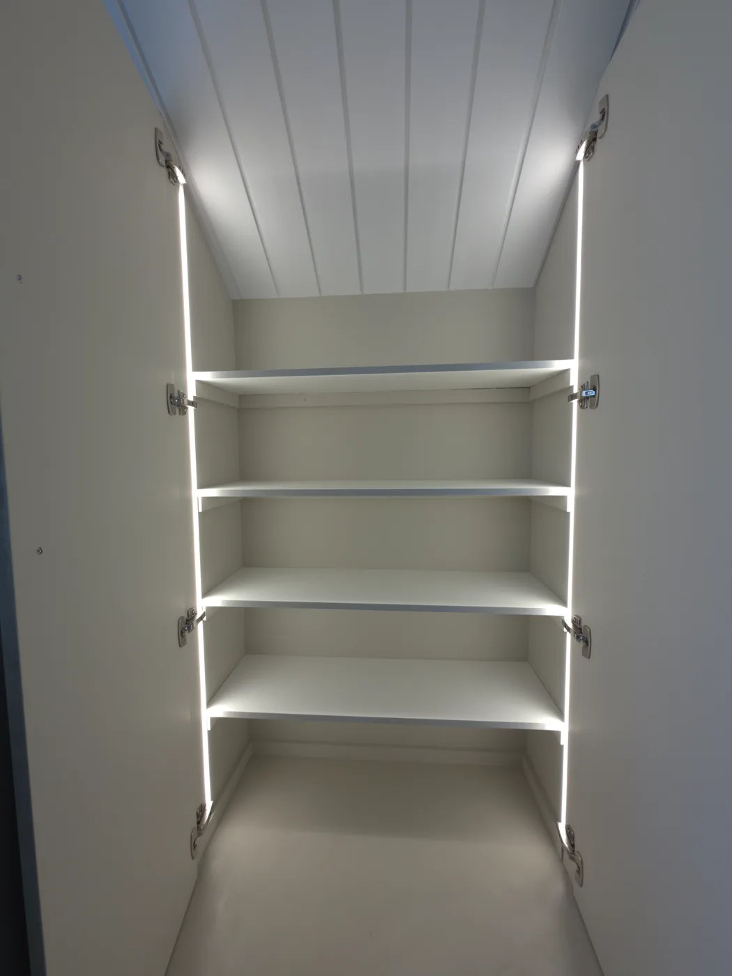Éclairage architectural intérieur sur mesure